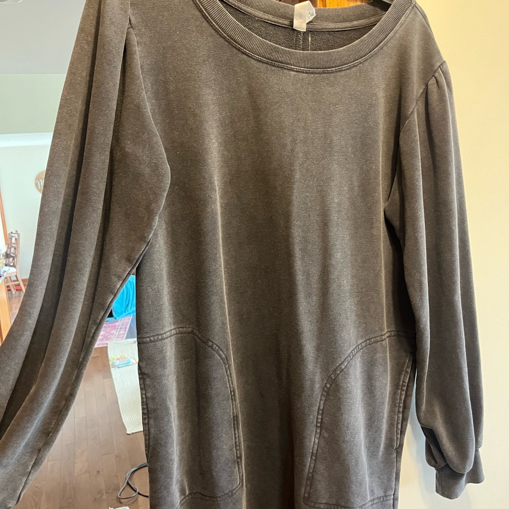 Women's Gray Sweater